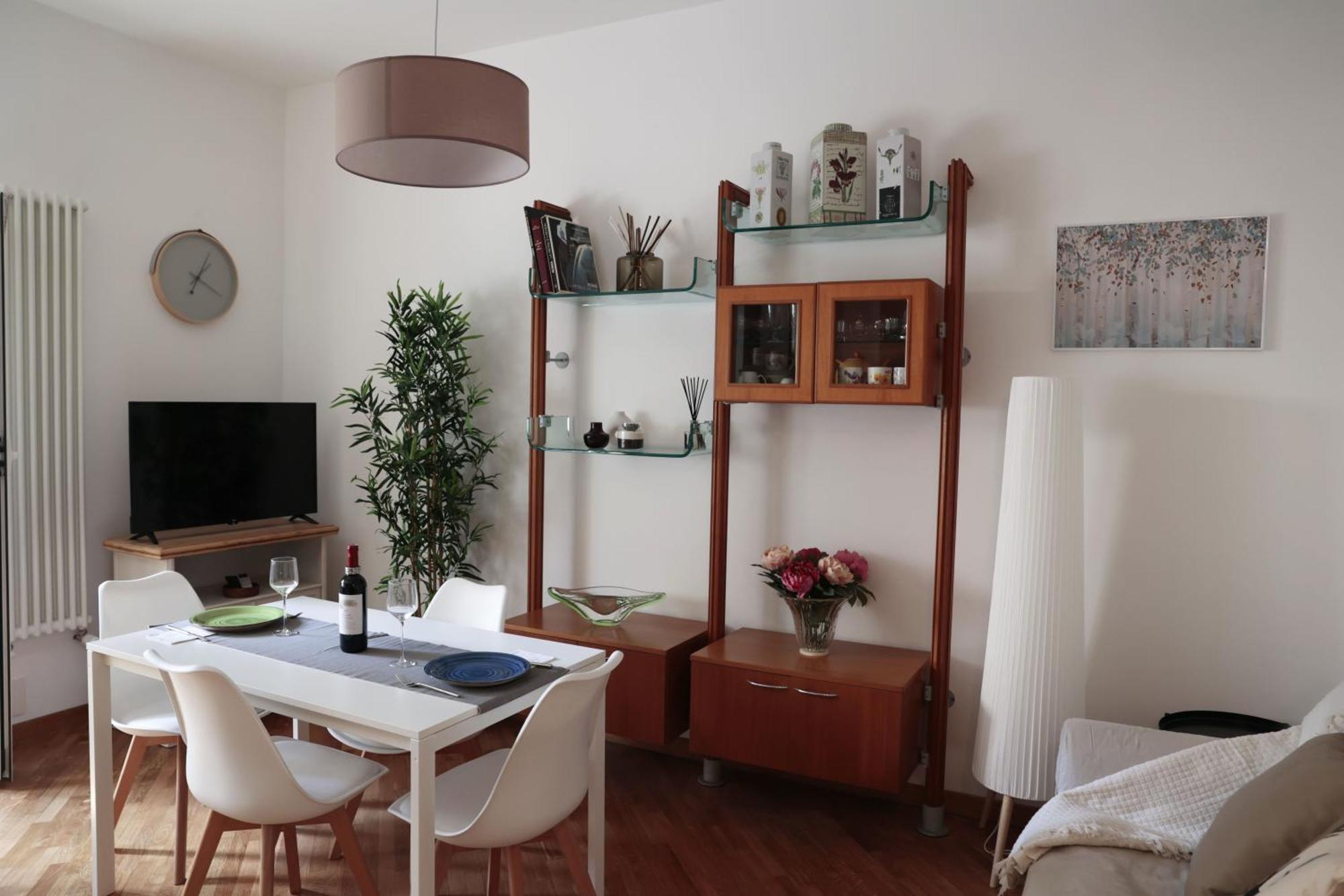 Luminoso E Accogliente Con Giardino - Battistini Apartamento Roma